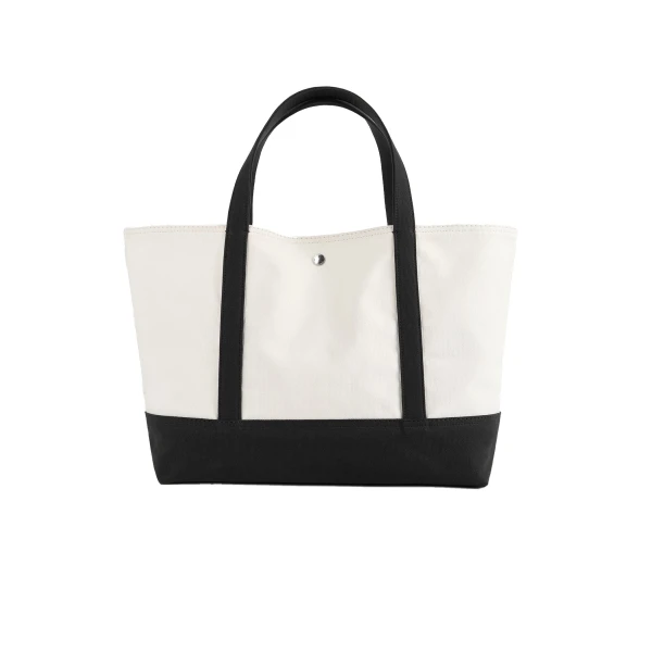 Toteme Beach tote in Ecru / Black