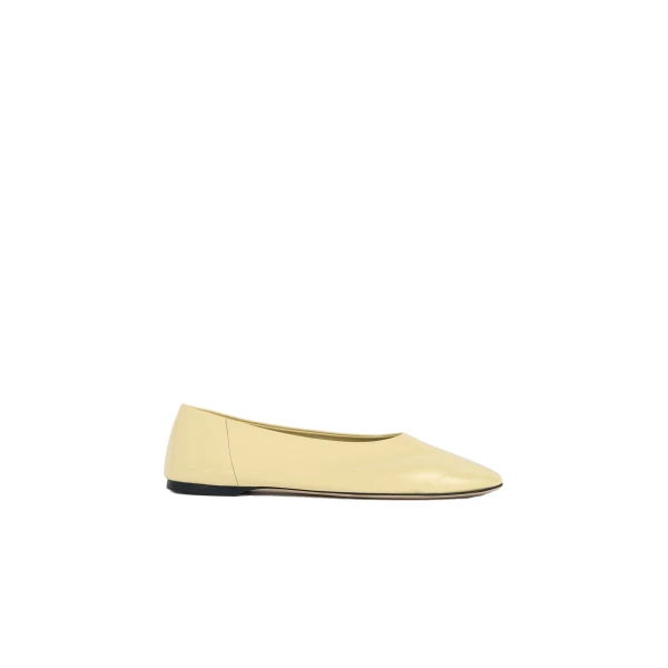 Toteme Slip naplack ballerinas in Buttercup