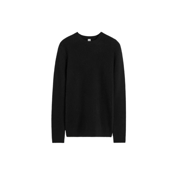 Structured crew knit in Black