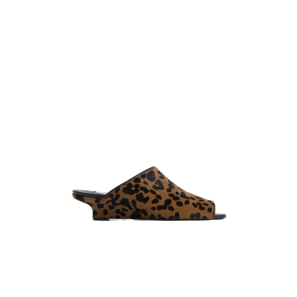Summer pony hair mules in Leopard