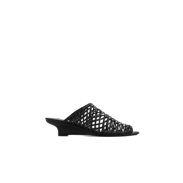 Toteme Summer woven mules in Black