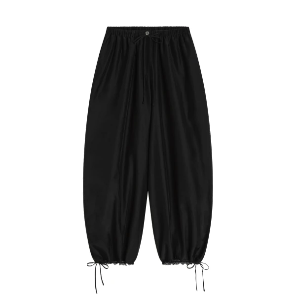 Estelle Pant in Black