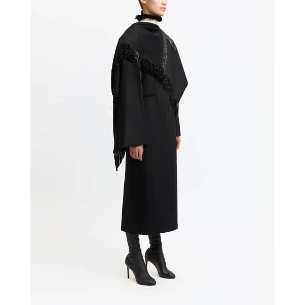 16 Arlington Black coat