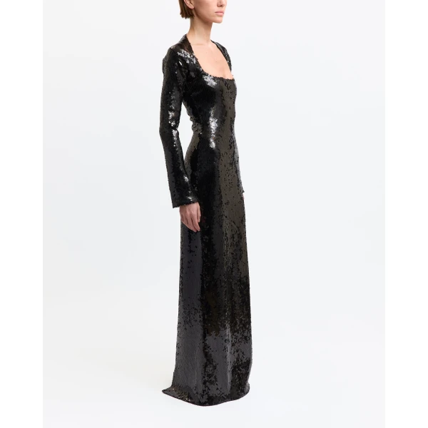16 Arlington Black gown