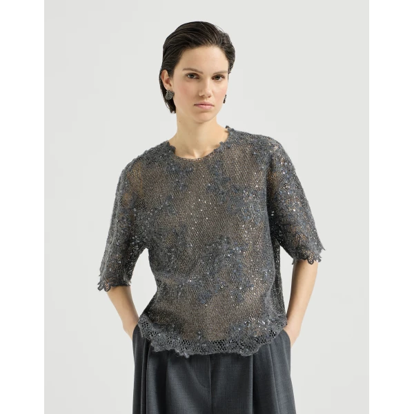 Dazzling lace embroidery T-shirt