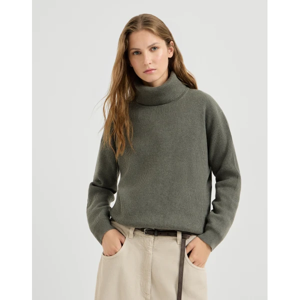 Cashmere turtleneck sweater