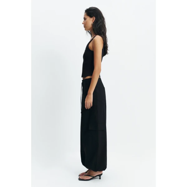 Aje Corine Relaxed Cargo Pant in Black | Pants | Coveti