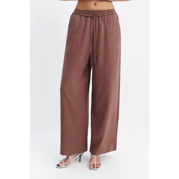 Aje Evie Relaxed Pant in Milk Chocolate | Pants | Coveti