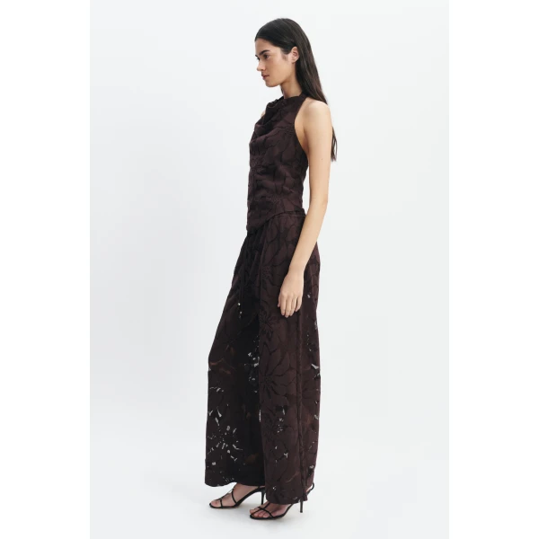 Aje Izzy Relaxed Pant in Chocolate | Pants | Coveti