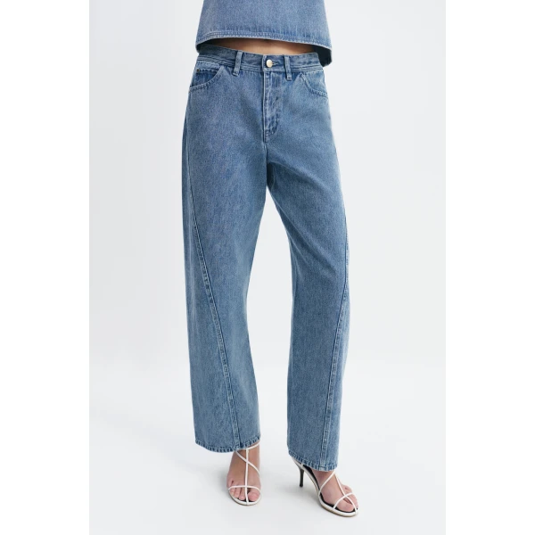 Aje Kendall Adjustable Jeans in Light Wash | Pants | Coveti