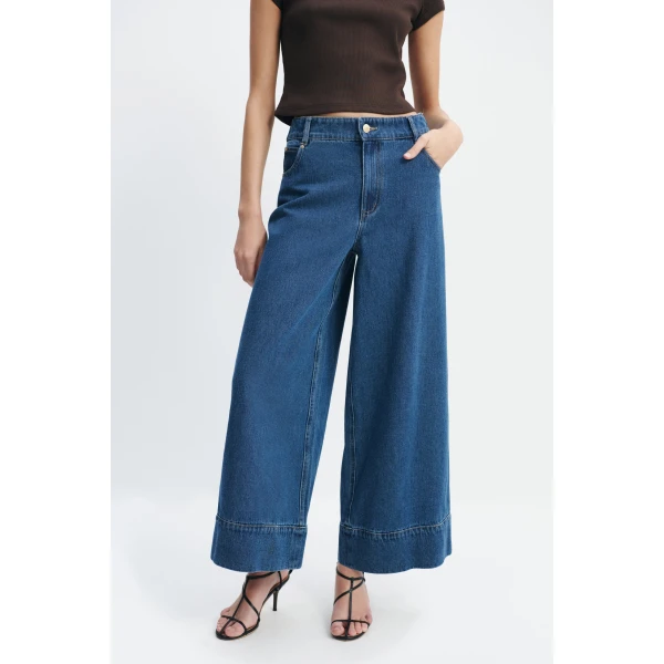 Aje Kendall Wide Leg Jean in Coastal Wash | Pants | Coveti