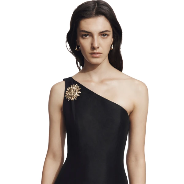 Black dresses