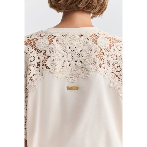 Aje Petalie Oversized Tee in Champagne | T-shirts | Coveti
