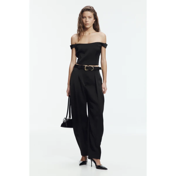 Aje Ravena Bustier in Black | Tops | Coveti