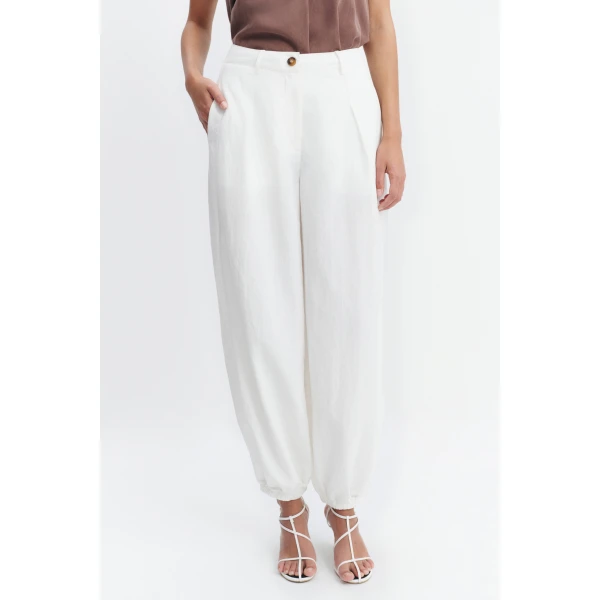 Aje Sophie Harem Pant in White | Pants | Coveti