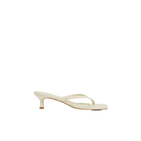 Studio Thong Heel in Ivory