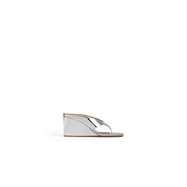 Alaia Cube Thong Mules in Mirror Fabric, Silver | Mules | Coveti