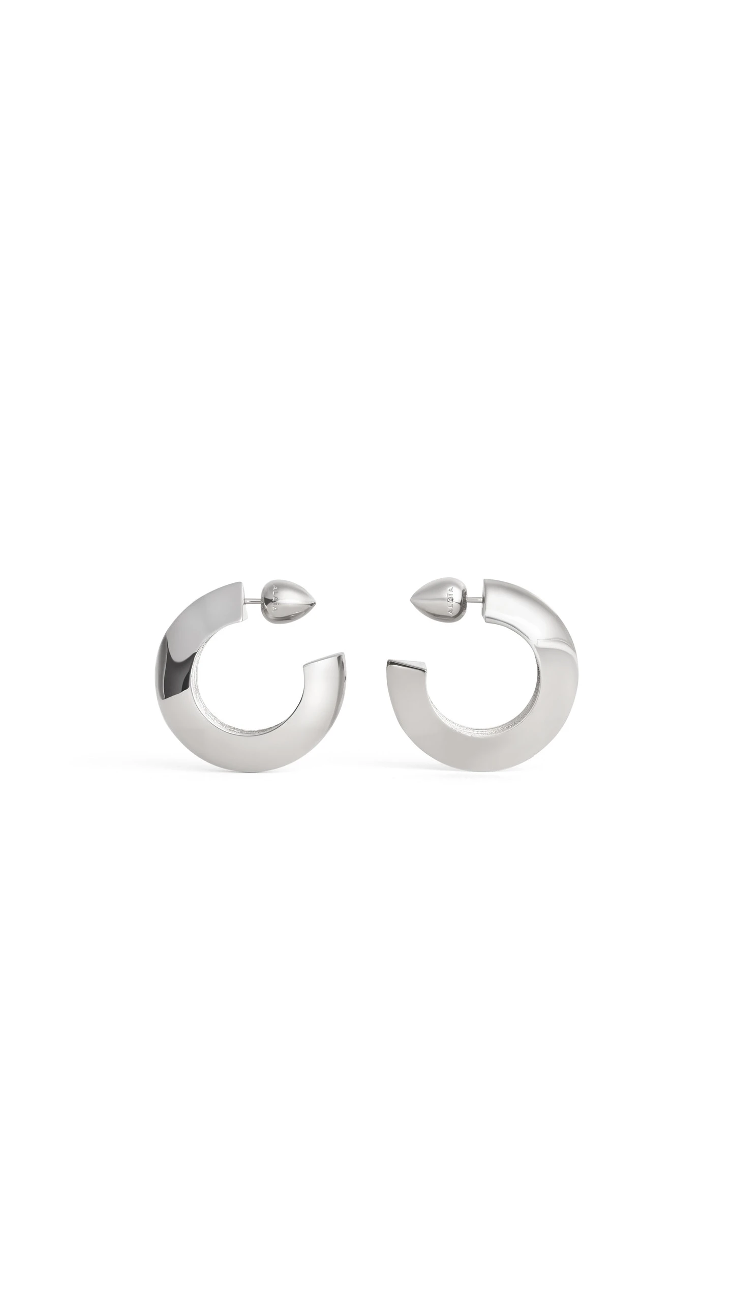 Alaia Edge Hoop Earrings in Silver Alaia Edge Hoop Earrings in Silver | Earrings | Coveti