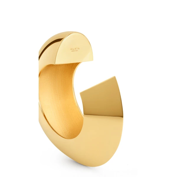 Alaia Edge Medium Cuff in Gold | Cuffs | Coveti