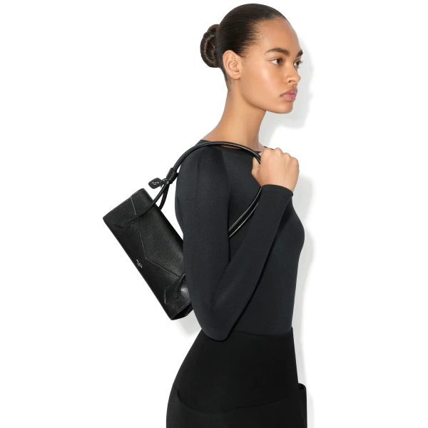 Alaia Le Teckel Flap Small Bag in Shiny Goatskin, Black | Shoulder & Crossbody Bags | Coveti