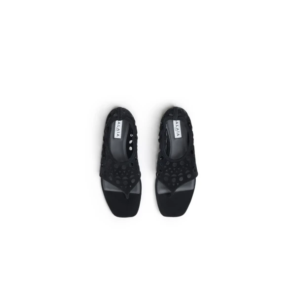 Alaia Vienne Thong Sandals in Velvet Calfskin, Black | Sandals | Coveti