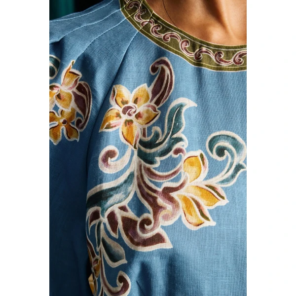designer dresses at Coveti