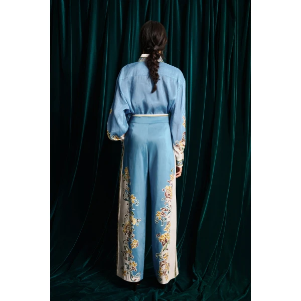 a linen and silk blend