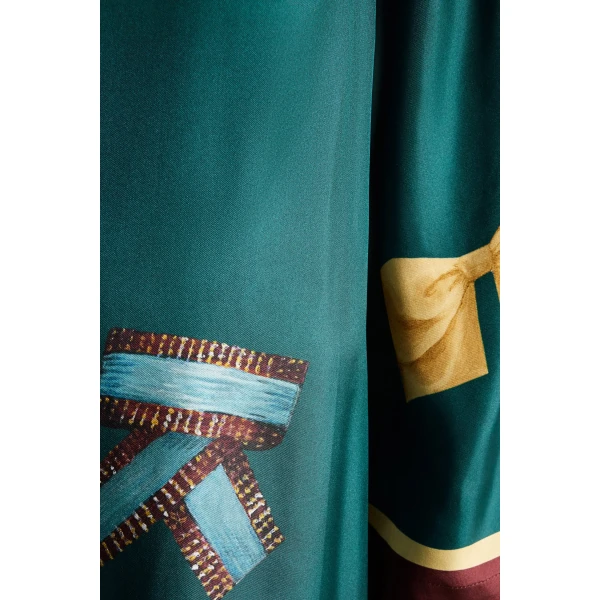 designer dresses at Coveti