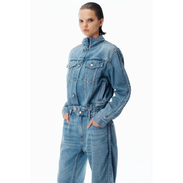Alexander Wang Balloon Logo-Embossed Jean in Vintage Light Indigo | Denim | Coveti