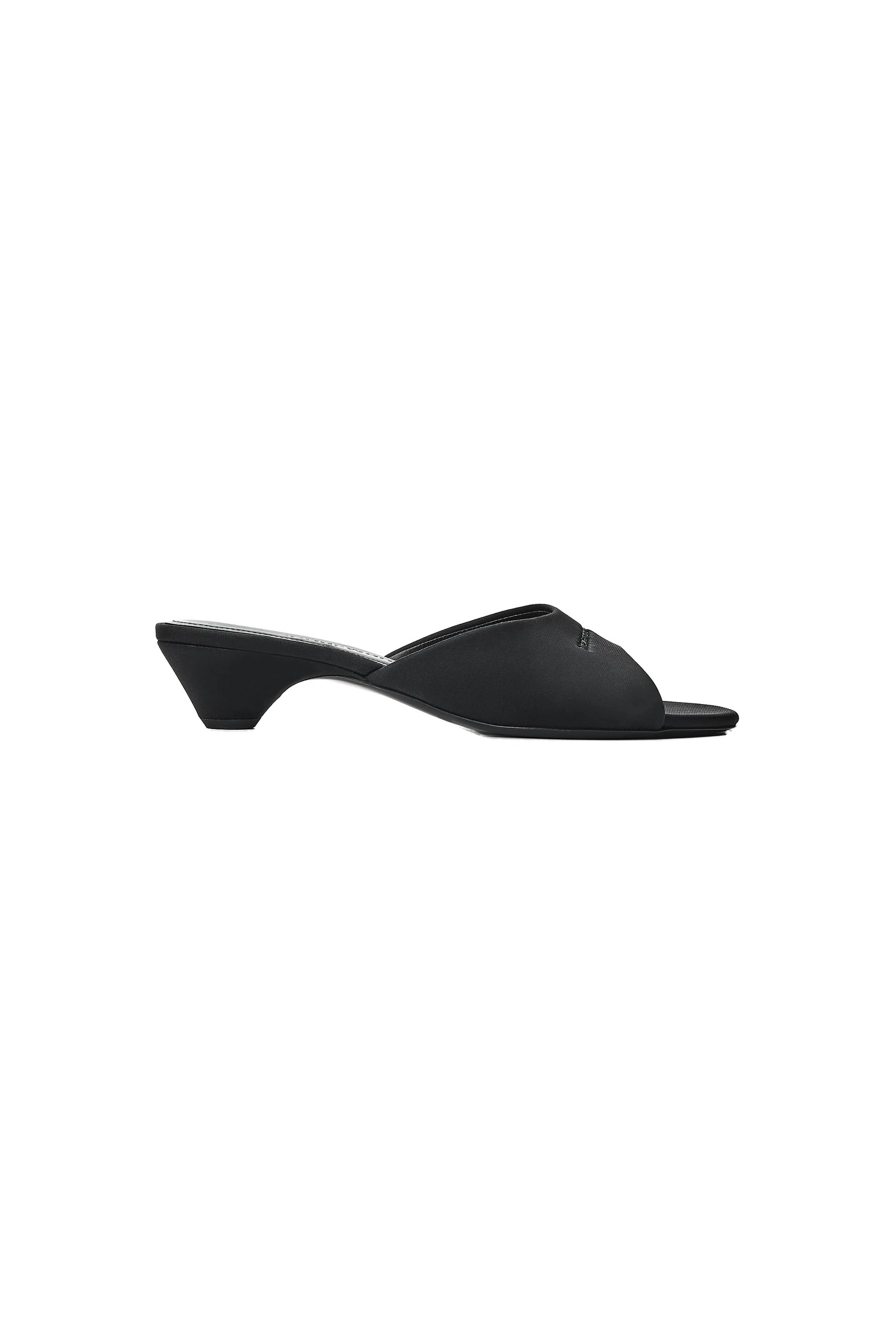Alexander Wang Cher 35mm Kitten Mule in Black Alexander Wang Cher 35mm Kitten Mule in Black | Coveti