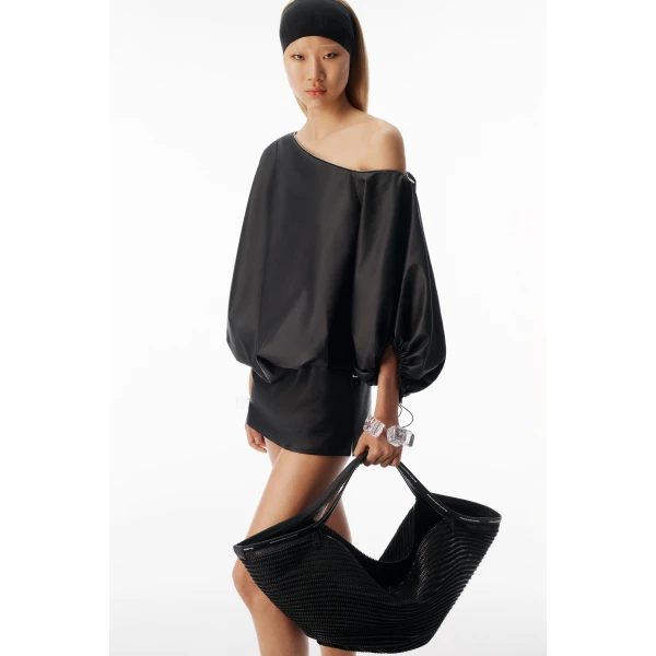 Alexander Wang Disc Zipper Large Tote in Black | Totes & Top-Handle Bags | Coveti