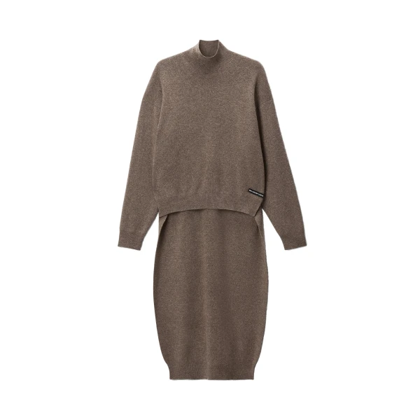 High-Low Hem Turtleneck in Dark Oatmeal Melange