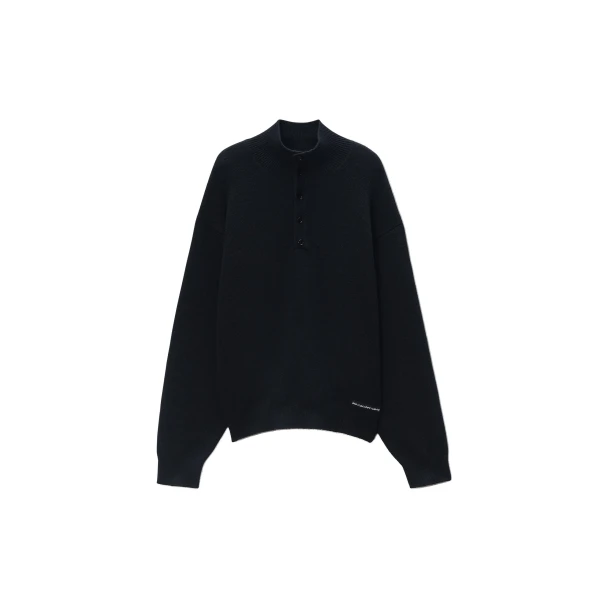 Wool Turtleneck Henley in Black