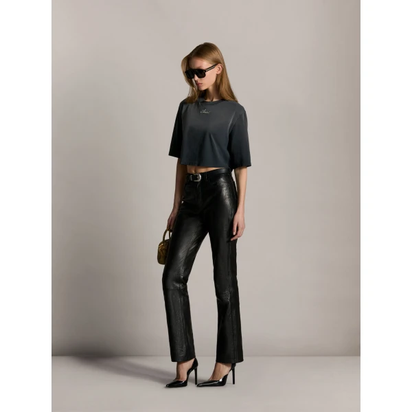 Amiri Cropped Tee in Black, view 3 | T-shirts | Coveti