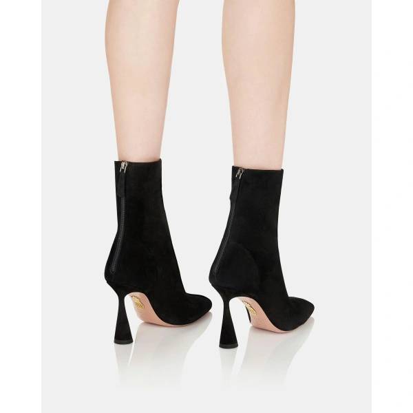 Aquazzura Amore Bootie 95 in Black, view 4 | Ankle Boots