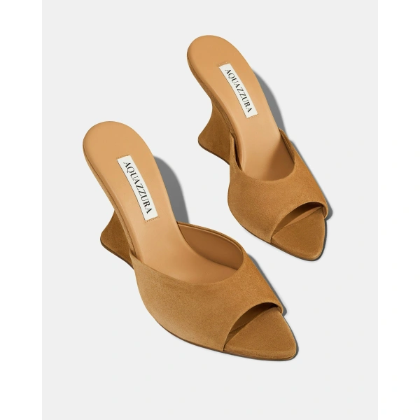Aquazzura Bisous Wedge 95 in Camel, view 3 | Wedges
