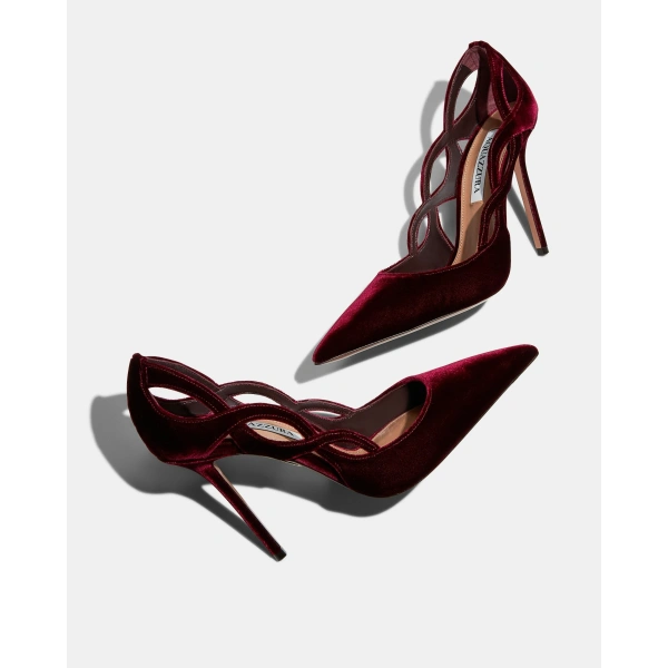 Aquazzura Contour Pump 105 in Merlot, view 3 | Pumps