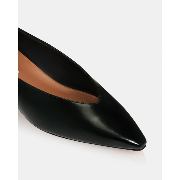 Aquazzura Dea Pump 20 in Black, view 6 | Pumps