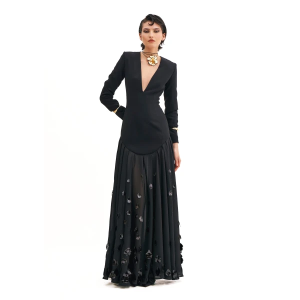 Suited Basquine Chemisier With Petals Embroidery