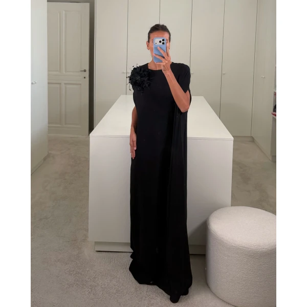 Bernadette Dress Eleonore in Black | Evening Gowns | Coveti