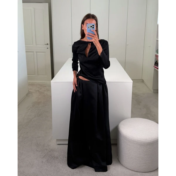 Bernadette Skirt Callum in Black | Maxi Skirts | Coveti
