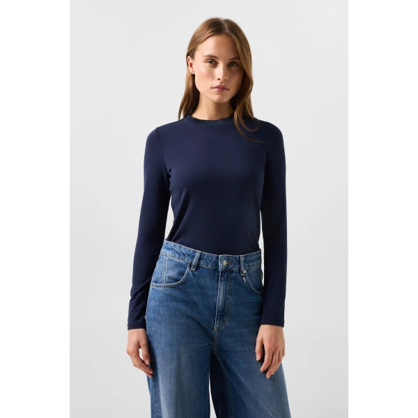 Bogner Alexi Long-Sleeved Top in Navy, view 3 | Long Sleeve | Coveti
