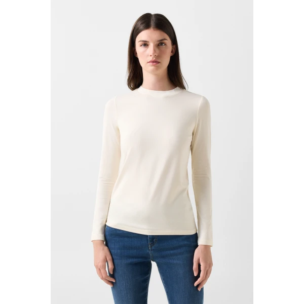 Bogner Alexi Long-Sleeved Top in Off White, view 3 | Long Sleeve | Coveti