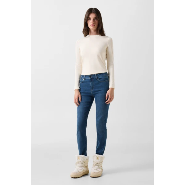 Bogner Alexi Long-Sleeved Top in Off White, view 5 | Long Sleeve | Coveti