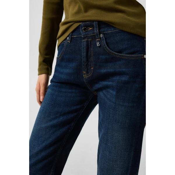 Bogner Billie Regular-Fit Jeans in Denim Blue, view 6 | Denim | Coveti