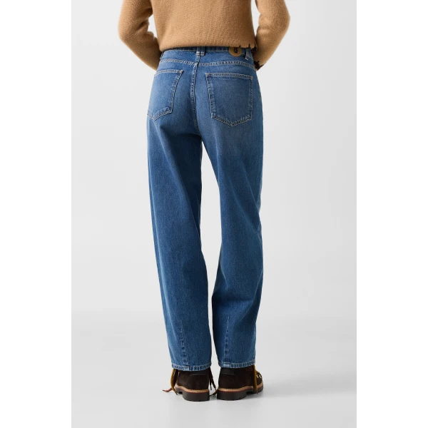 Bogner Bina Barrel Fit Jeans in Denim Blue, view 4 | Denim | Coveti