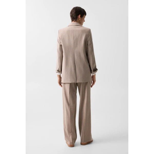 Bogner Joya Virgin Wool Trousers in Camel, view 4 | Tailored pants | Coveti