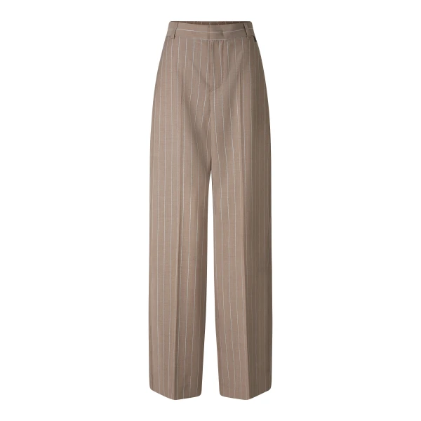 Bogner Joya Virgin Wool Trousers in Camel | Tailored pants | Coveti