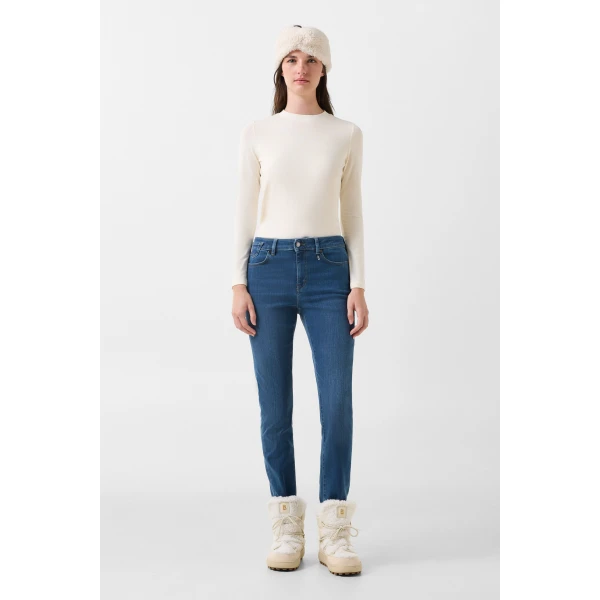 Bogner Julie Slim-Fit Jeans in Dark Denim Blue, view 5 | Denim | Coveti