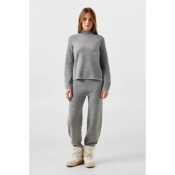 Bogner Lena Virgin Wool Jumper in Grey, view 5 | Sweaters | Coveti